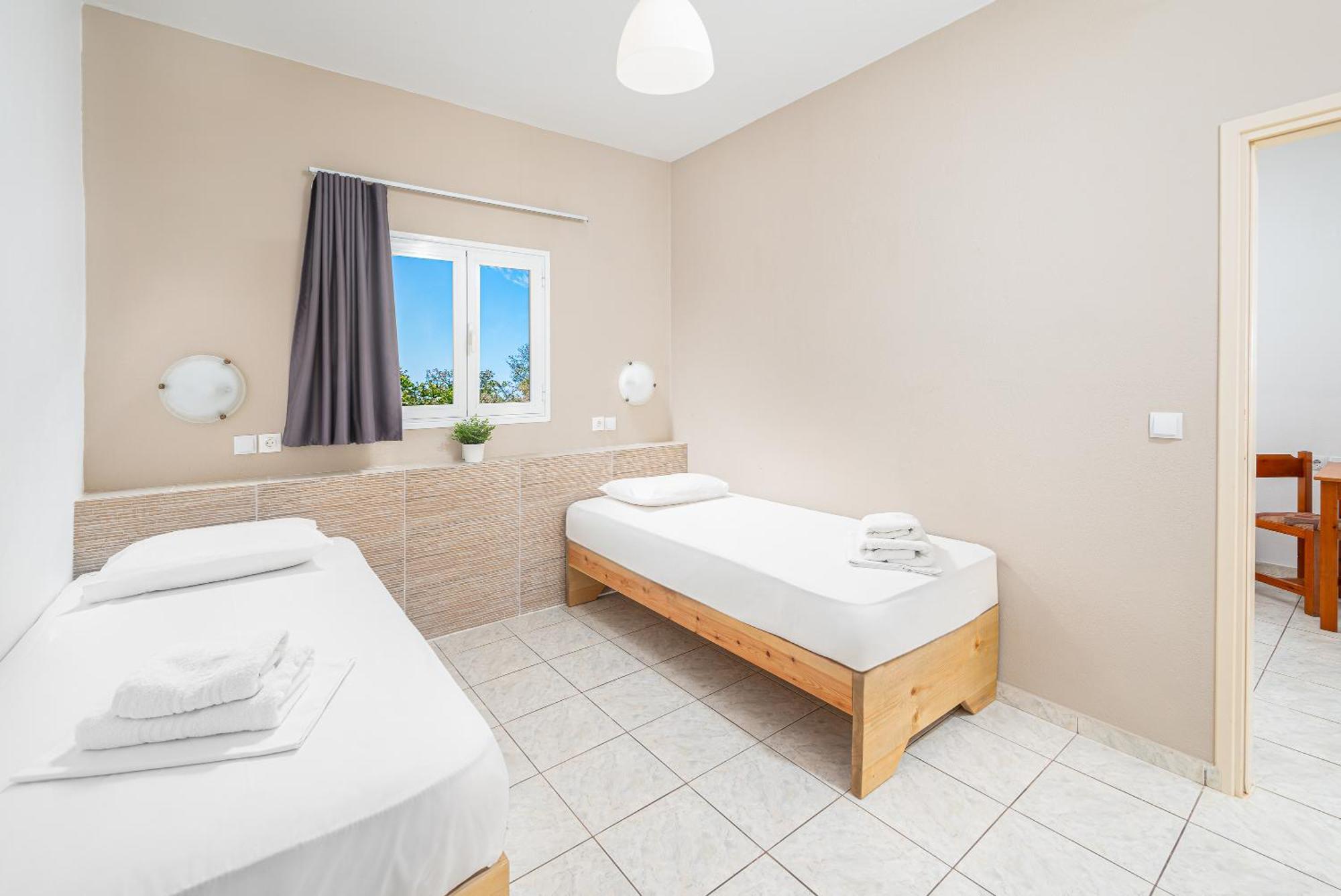 Mylos Apartments Anissaras Hersonissos  Eksteriør billede