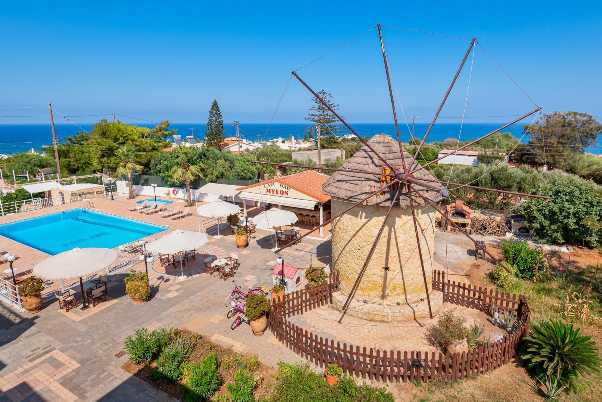 Mylos Apartments Anissaras Hersonissos  Eksteriør billede