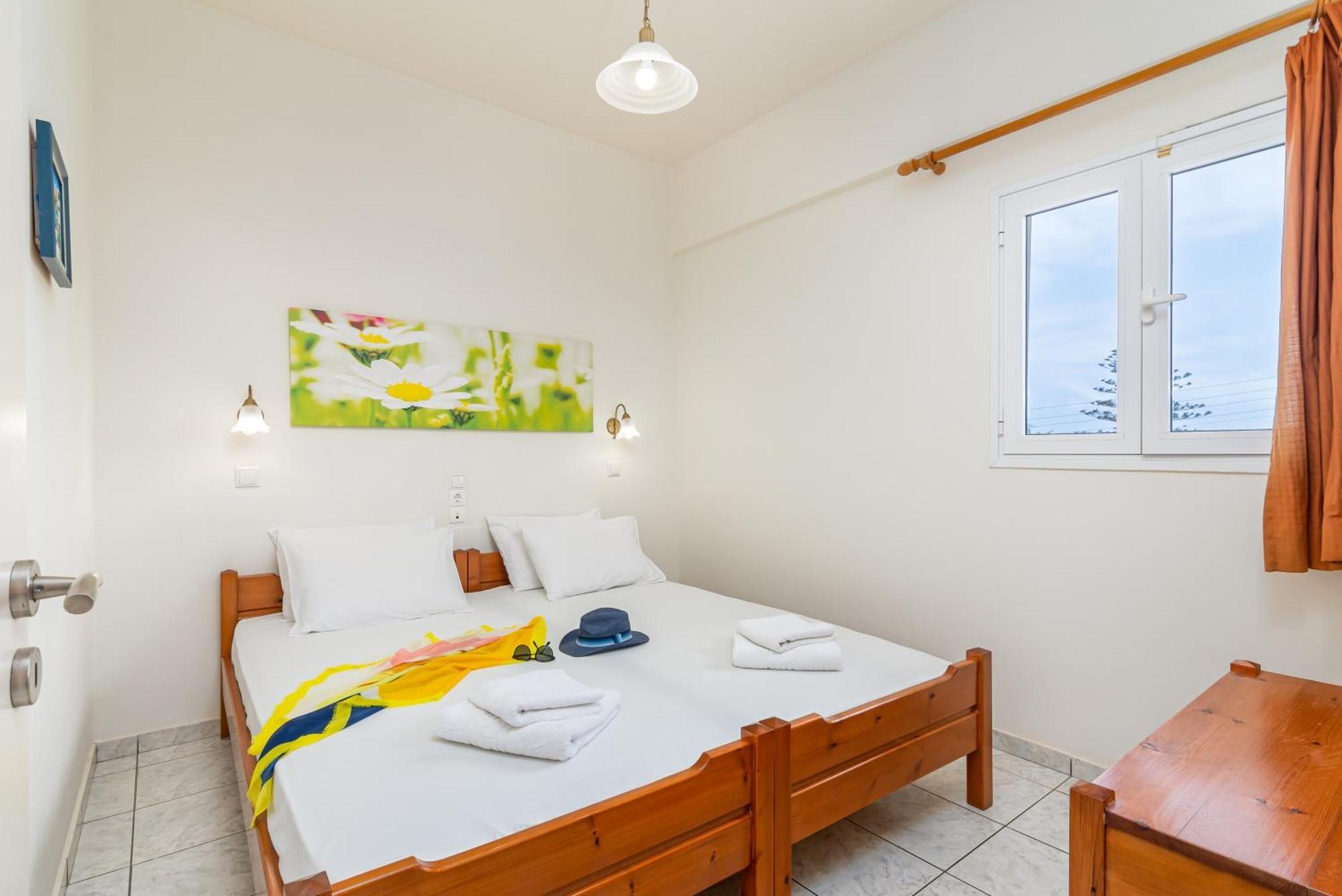 Mylos Apartments Anissaras Hersonissos  Eksteriør billede