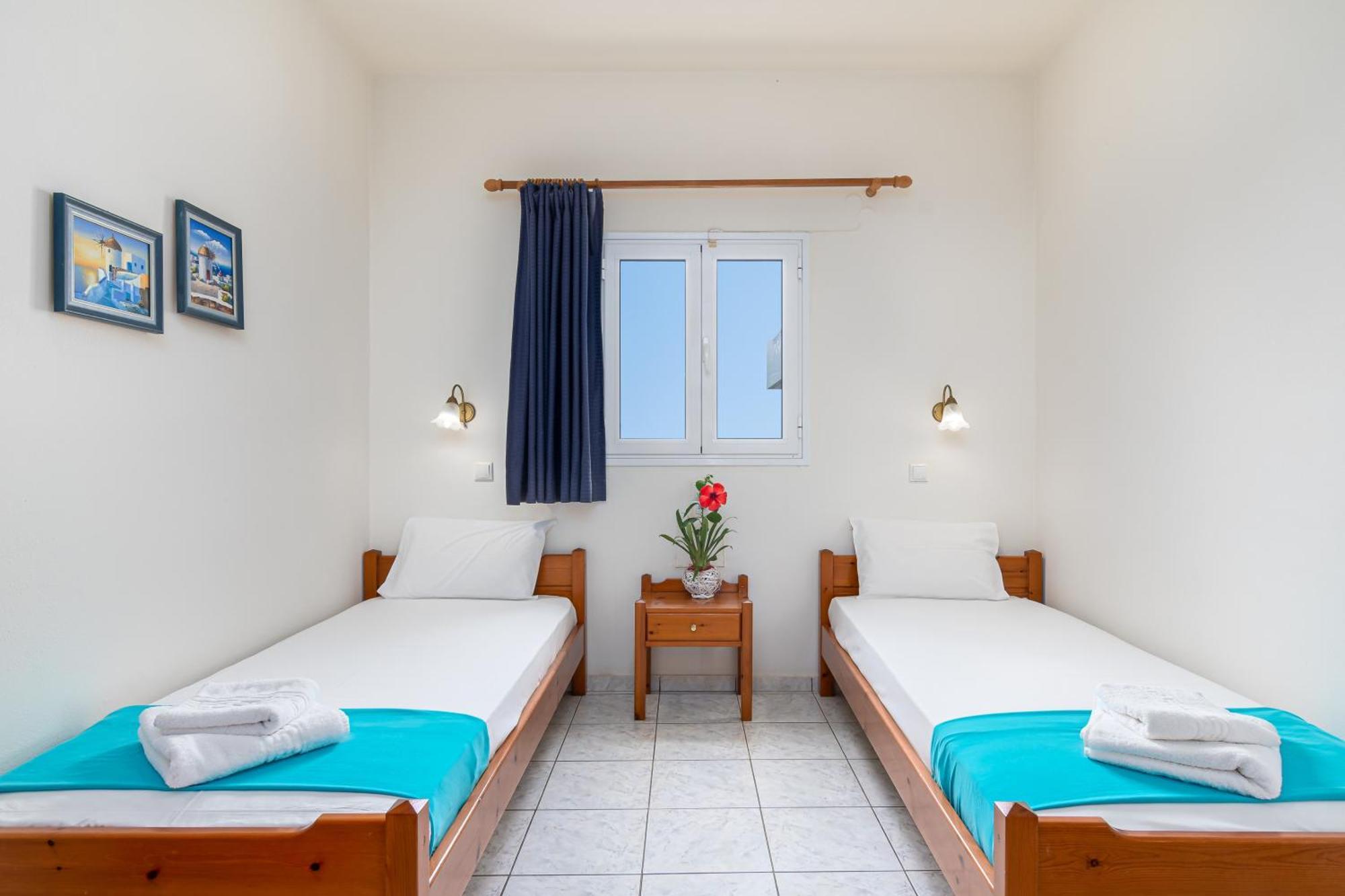 Mylos Apartments Anissaras Hersonissos  Eksteriør billede
