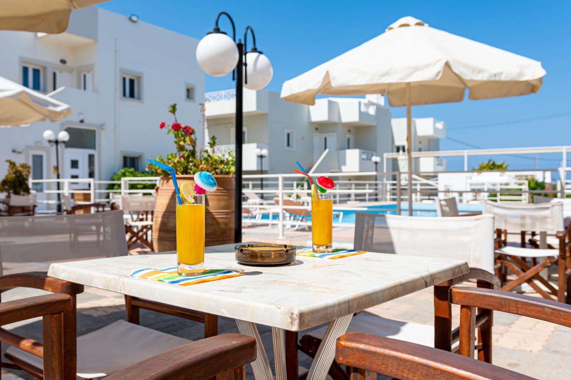 Mylos Apartments Anissaras Hersonissos  Eksteriør billede